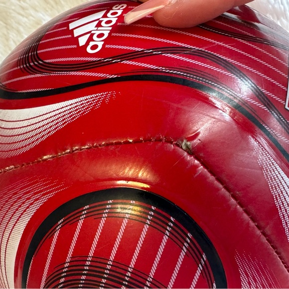 Manchester United Football - Picture 3 of 4